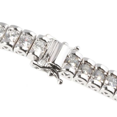 Clasp