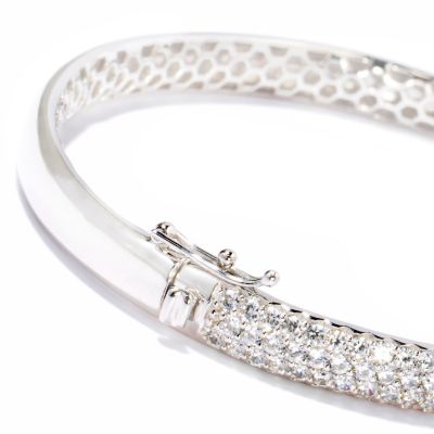 Clasp