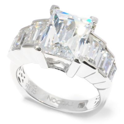 119-869 - TYCOON for Brilliante&reg; 5.55 DEW Rectangular Cut Graduated Ring