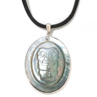 121-627 - Sterling Silver 41 x 32mm Carved Tahitian Mabe Cultured Pearl Pendant w/ Cord
