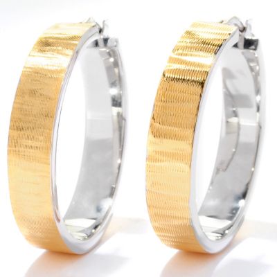 SS/18KGP EAR TWO-TONE TEXTURED SQUARE EDGE HOOP