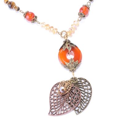 TRI-COLOR STONE LEAF DANGLE NECKLACE