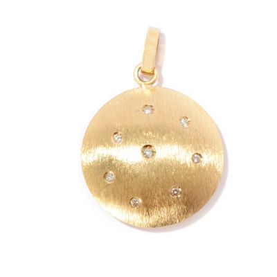 18K SATIN ROUND PENDANT W/DIAMOND ACCENTS