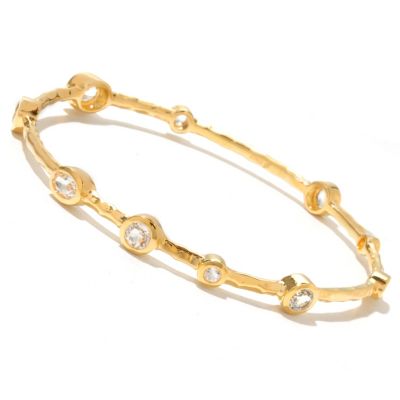 GOLD EMBRACED