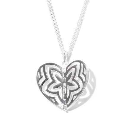 SS 32" LATTICE LARGE APPLIQUE HINGED HEART NECKLACE