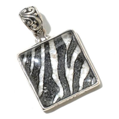SS CRUSHED GEMS SQUARE PENDANT