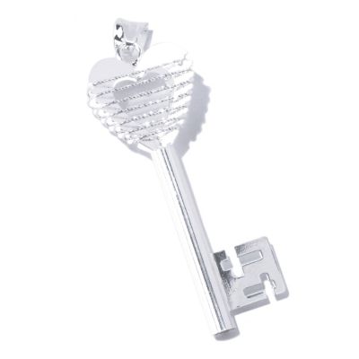 SS KEY HEART PENDANT