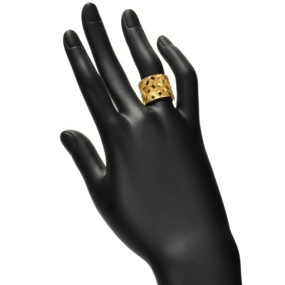 Hand