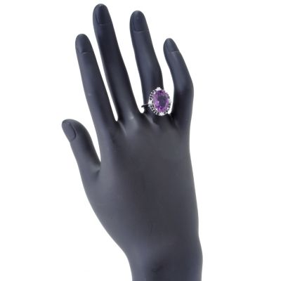 Hand