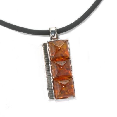 131-745 - Men's en Vogue II Baltic Amber Three-Stone Pendant w/ 22" Rubber Cord