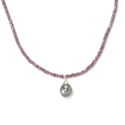 132-184 - 20" 11-12mm Exotic Cultured Pearl & Faceted Garnet Necklace w/ Magnetic Clasp