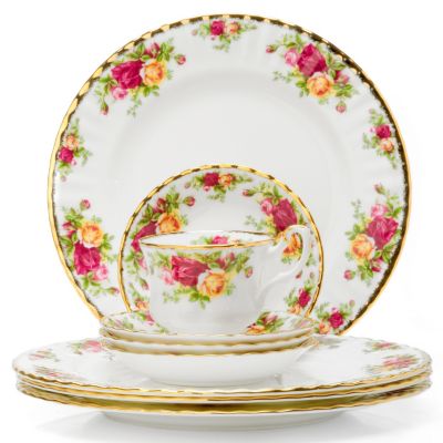Royal Albert Old Country Rose 12 Piece Dinner Set