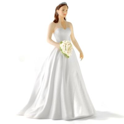 Royal Doulton Kate Middleton w/ Wedgewood Blue Heart Figurine