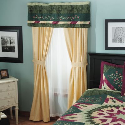 429-602 - North Shore&trade; Collectible Quilts ''Neptune Star'' Five-Piece Window Set