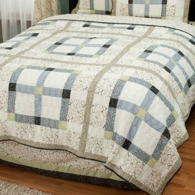 "Townhouse" Quilt