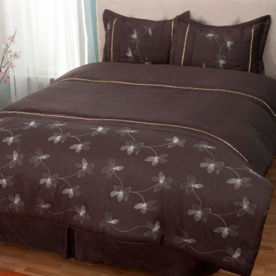 431-030 - North Shore Linens&trade; ''Leah'' Four-Piece Comforter Set