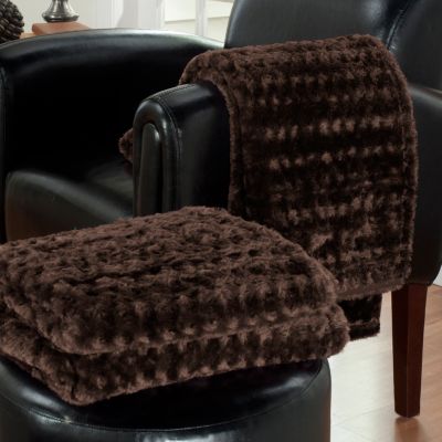 Cozelle Set of 2 Rosette 50"x70" Faux Fur Throws