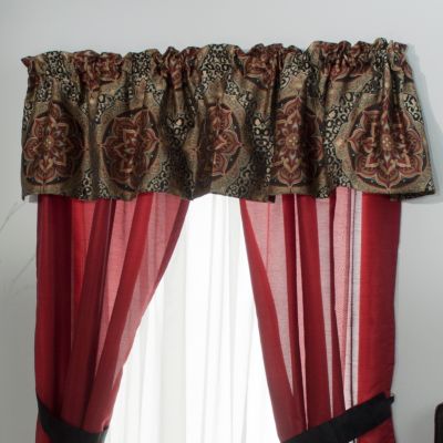 "Nairobi" Valance