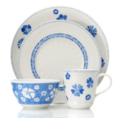 FARMHOUSE TOUCH BLUE FLOWERS 16 PIECE DINNERWARE SET