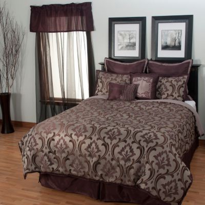 North Shore Linens "Winchester" Twelve-Piece Comforter Set