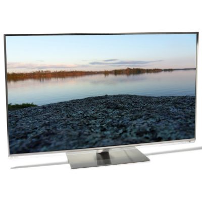 436-301 - Panasonic Viera&trade; 47'' LED 1080p 240Hz Smart 3D HDTV