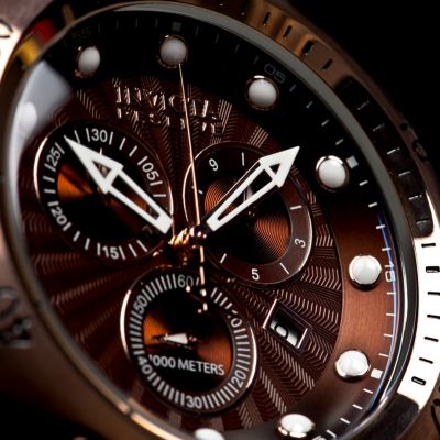 Invicta Reserve Mid-Size Venom