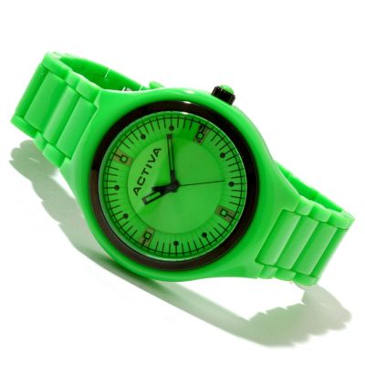 GREEN