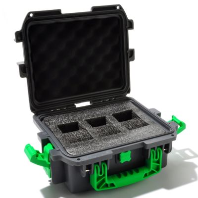 Dive Case Open