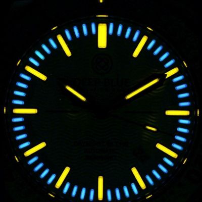 Silver-tone Lume
