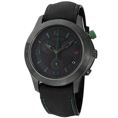 621-613 - Gucci Men's Timeless Swiss Made Quartz Black Leather Strap Watch