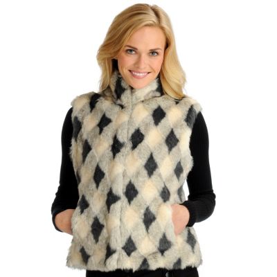702-032 - Pamela McCoy Diamond Pattern Stand Collar Faux Fur Vest
