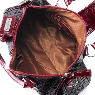 Brown/Red Interior