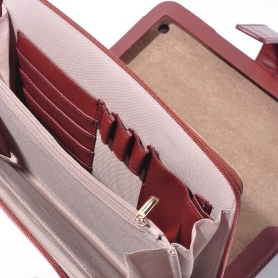 Zip Compartment