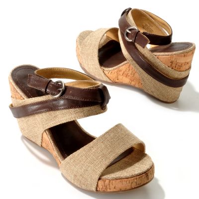 Matisse Rouge Wedge Sandal