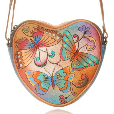 HENNA BUTTERFLY
