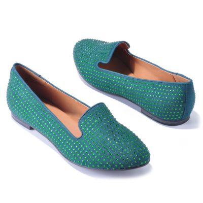 GREEN
