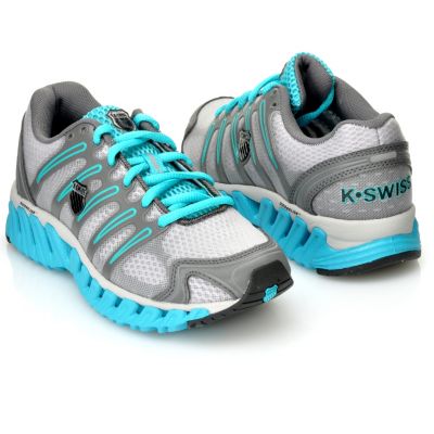 710-462 - K-Swiss&reg; Women's ''Blade-Max Strong'' Sneakers