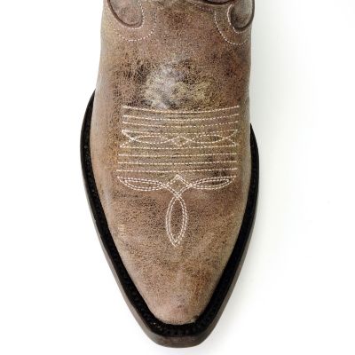 Toe