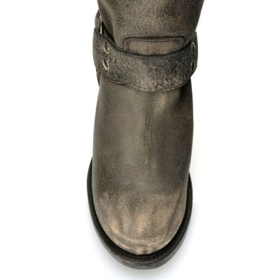 Toe