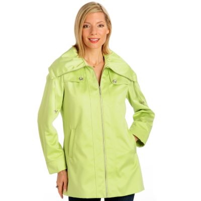 A18688 - Judy Crowell Oversize Wing Collar Water Resistant Swing Coat