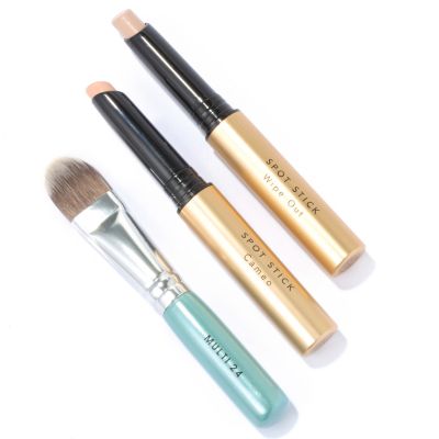 C46301 - Senna Spot On Concealer Duo w/  Brush 