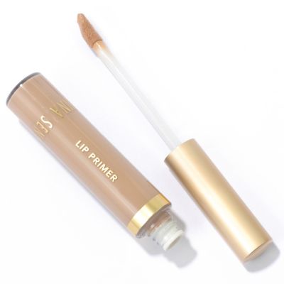 C46303 - Senna Totally Transforming Lip Primer 
