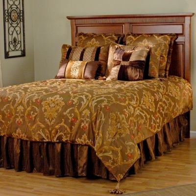"Bellage" 8-Piece Bedding Ensemble