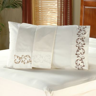 Grand Suites 300-Thread Count Embroidered Scroll Sheet Set