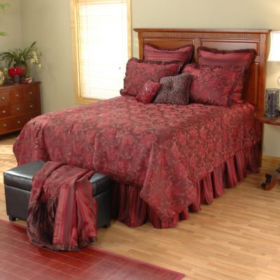 "Passion Rose" 9-Piece Bedding Ensemble
