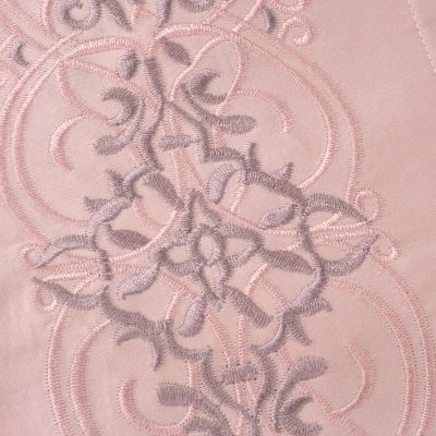 PLUM ROSE