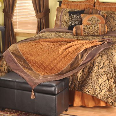 Grand Suites "Castleton" Embellished Throw