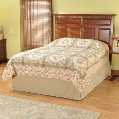 G13343 - ''Danica'' Embroidered Quilt