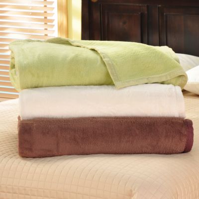 Belle Epoque Plush Bamboo & Cotton Chevron Trim Blanket