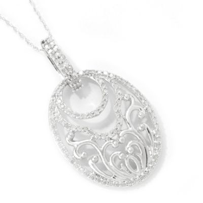 I9027 - 14K White Gold Diamond Disk Pendant w/ Chain